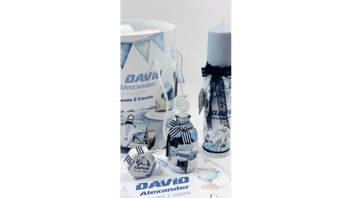 Trusou de botez băiețel – Blue Racing Car | model unicat cu mașinuțe de curse 1